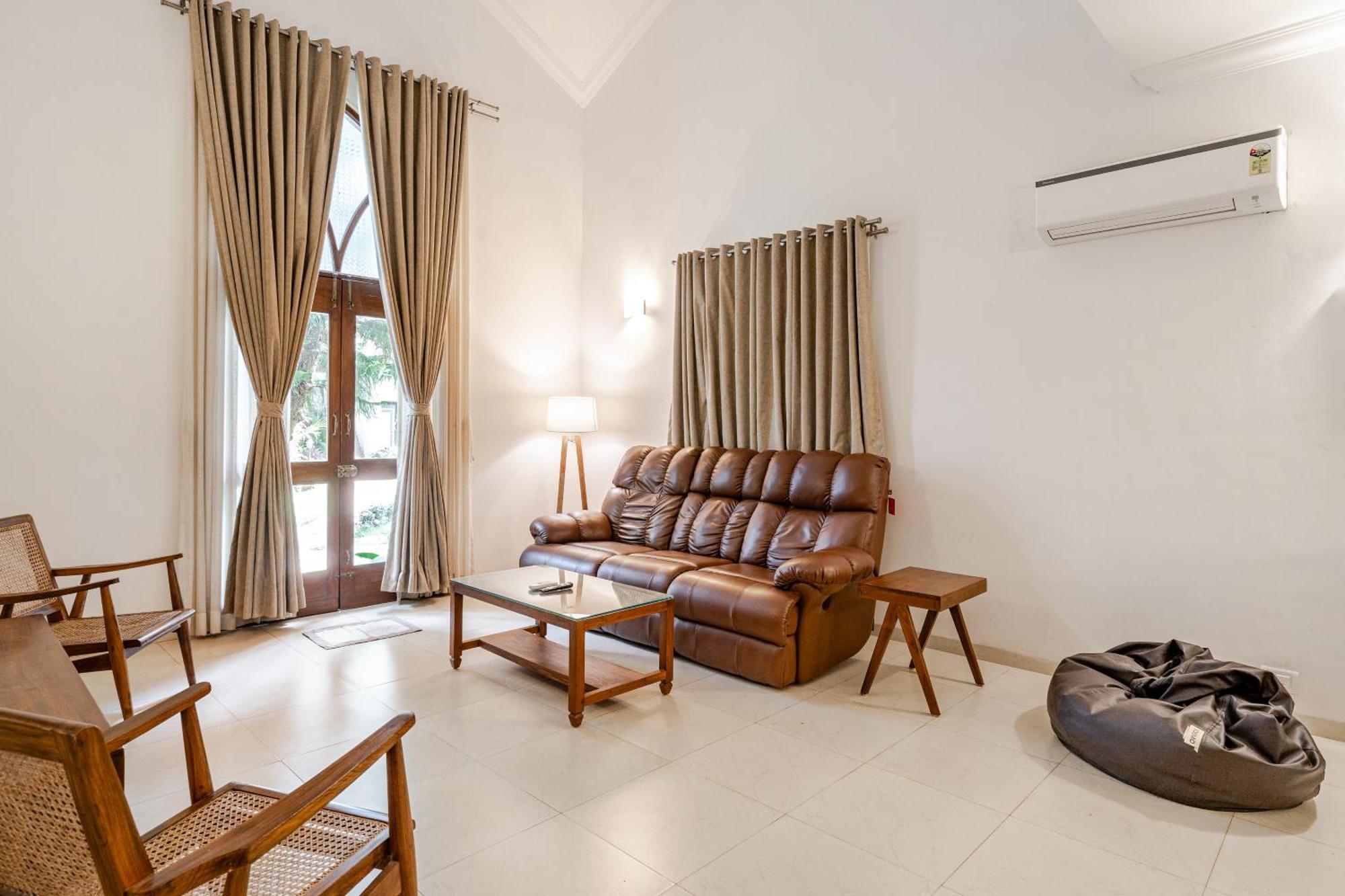 Susegad Suites Arpora Apartments & Villas With Reserved Parking Rum bild